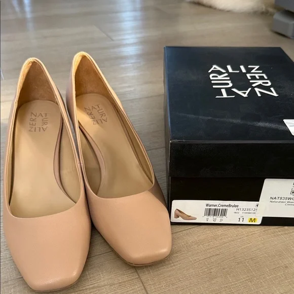 Naturalizer Women's Nude Heels - Picture 1 of 3